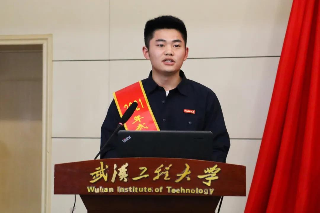 服役武警、驻守边境！湖北这4位大学生如今退役复学，就读于同所高校