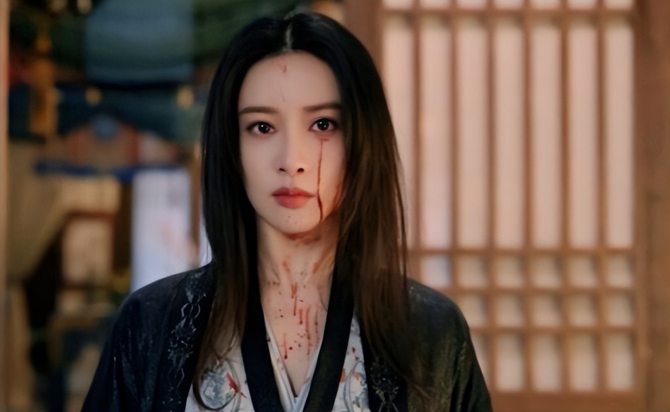 《长月烬明》原文两版结局，我宁要悲不要喜，只因强行HE多难堪