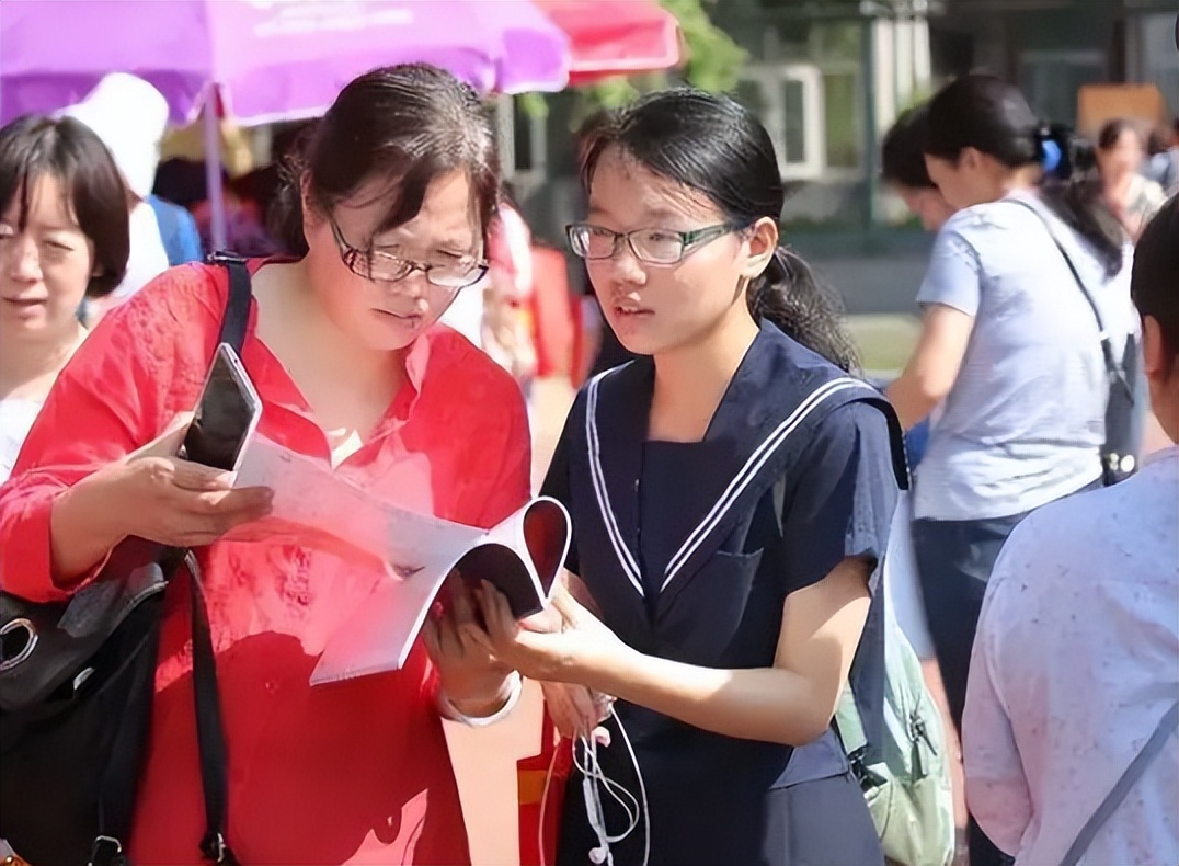 上海有5所大学害人不浅，校名看似高大上，但学历却得不到认可
