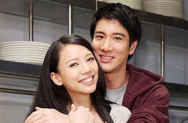 王力宏宣布暂时退圈！向李靓蕾认错道歉：不再做辩解，都是我的错