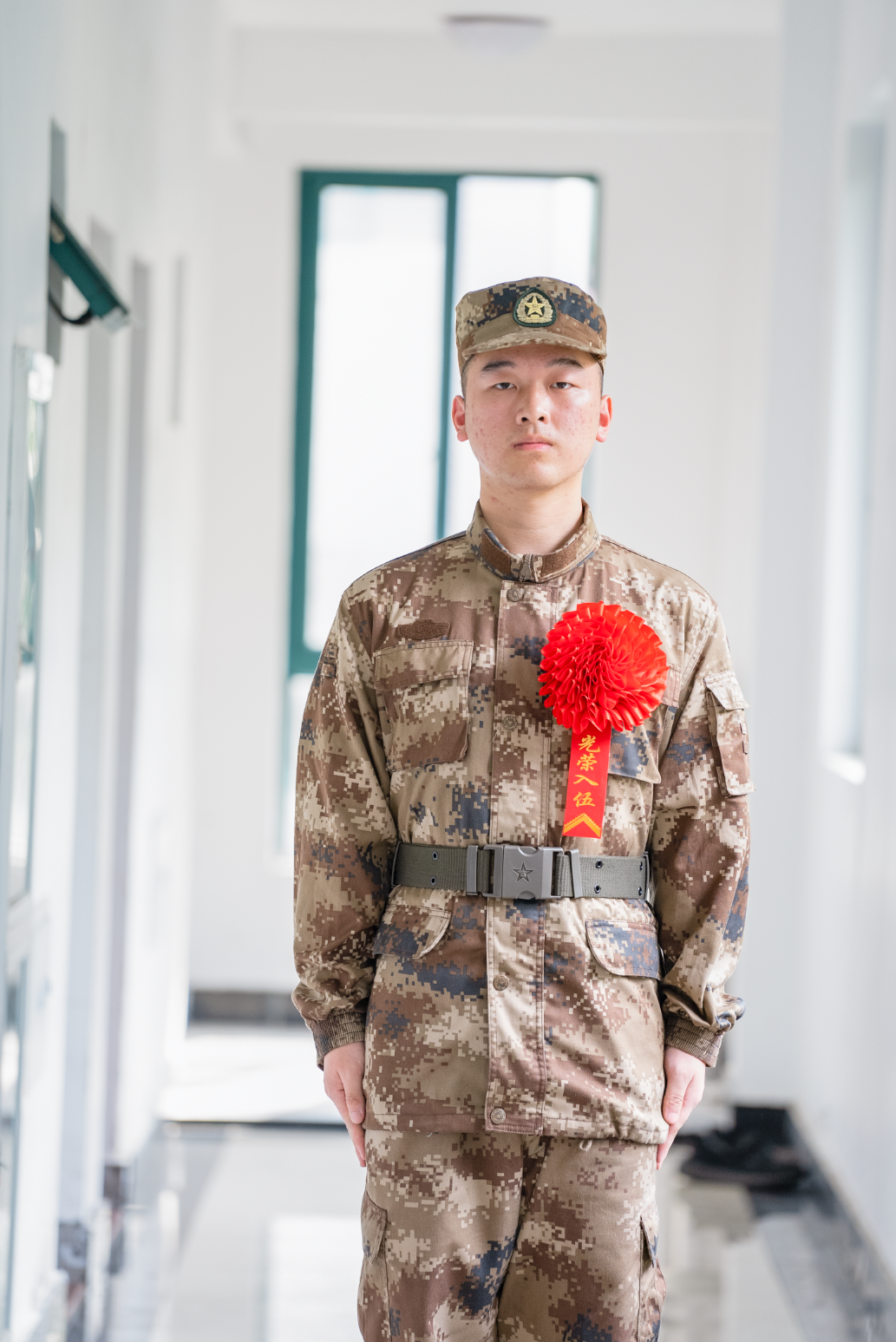 在编→入伍！最硬核的身先示范！