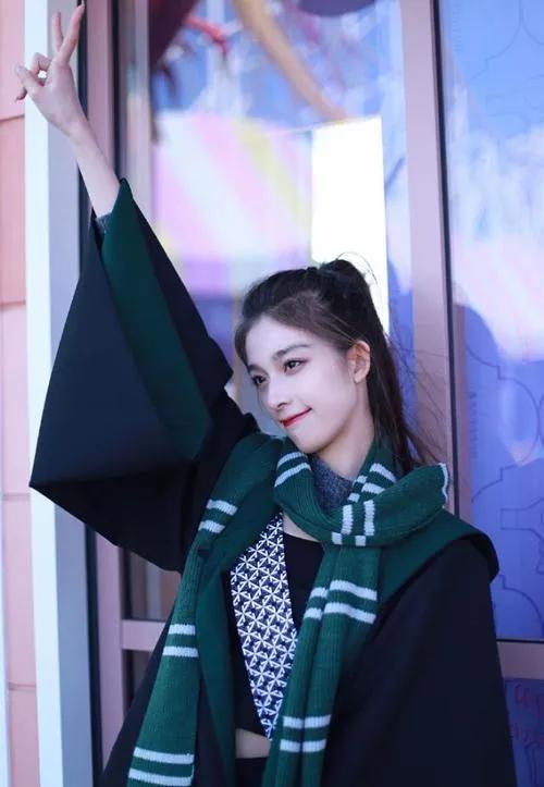 女明星特辑之新人演员钟丽丽