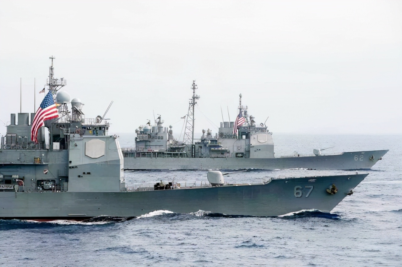 һ����ս������½ս�ӽ���ռ�Ϻ�������˭Ҫ˭������