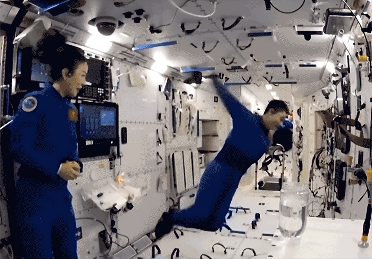 中国空间站上的太空实验室