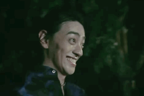 凹凸不平崎岖脸大PK！活久见，鞋拔子见了都有优越感