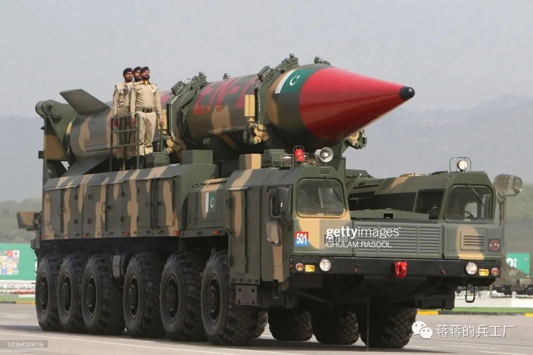 巴基斯坦2022国庆阅兵参与装备全解析，中国造先进武器成为主力