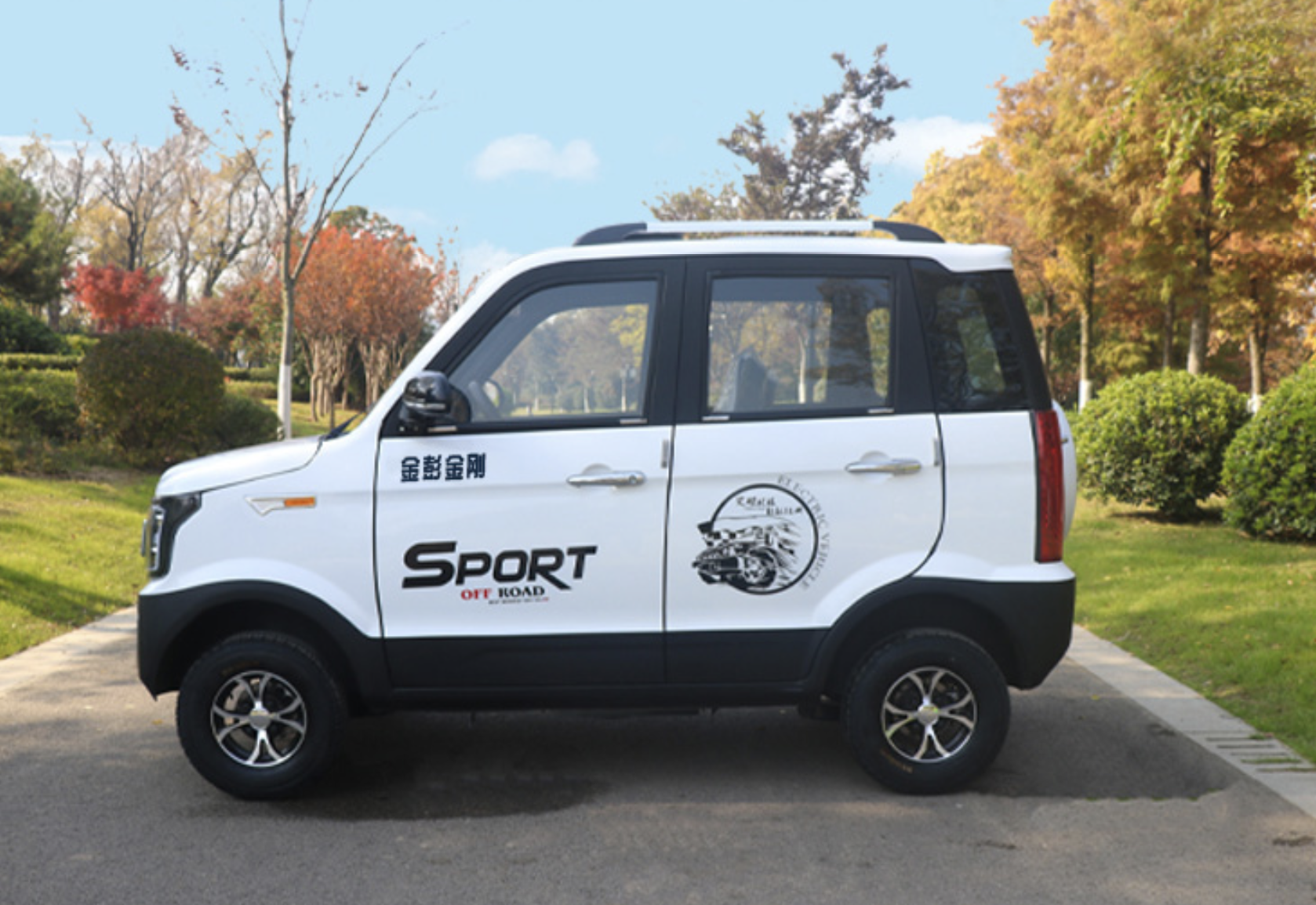 金彭四轮电动车评测:搭载1500w电机,舒适大空间,续航120公里