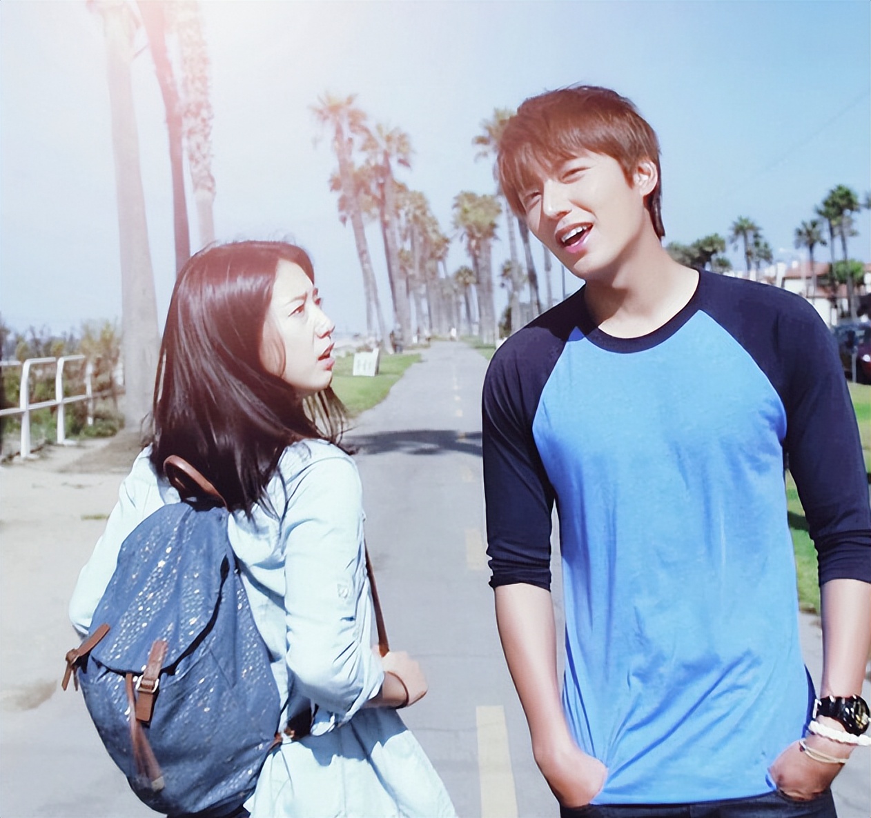 李敏镐晒图，重回《继承者们》取景地，“车恩尚”却早已成为妈妈