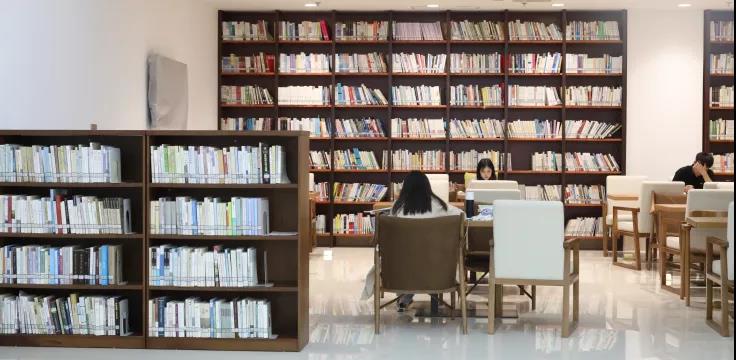 高中成绩不理想，留学预算不足，该如何出国留学？