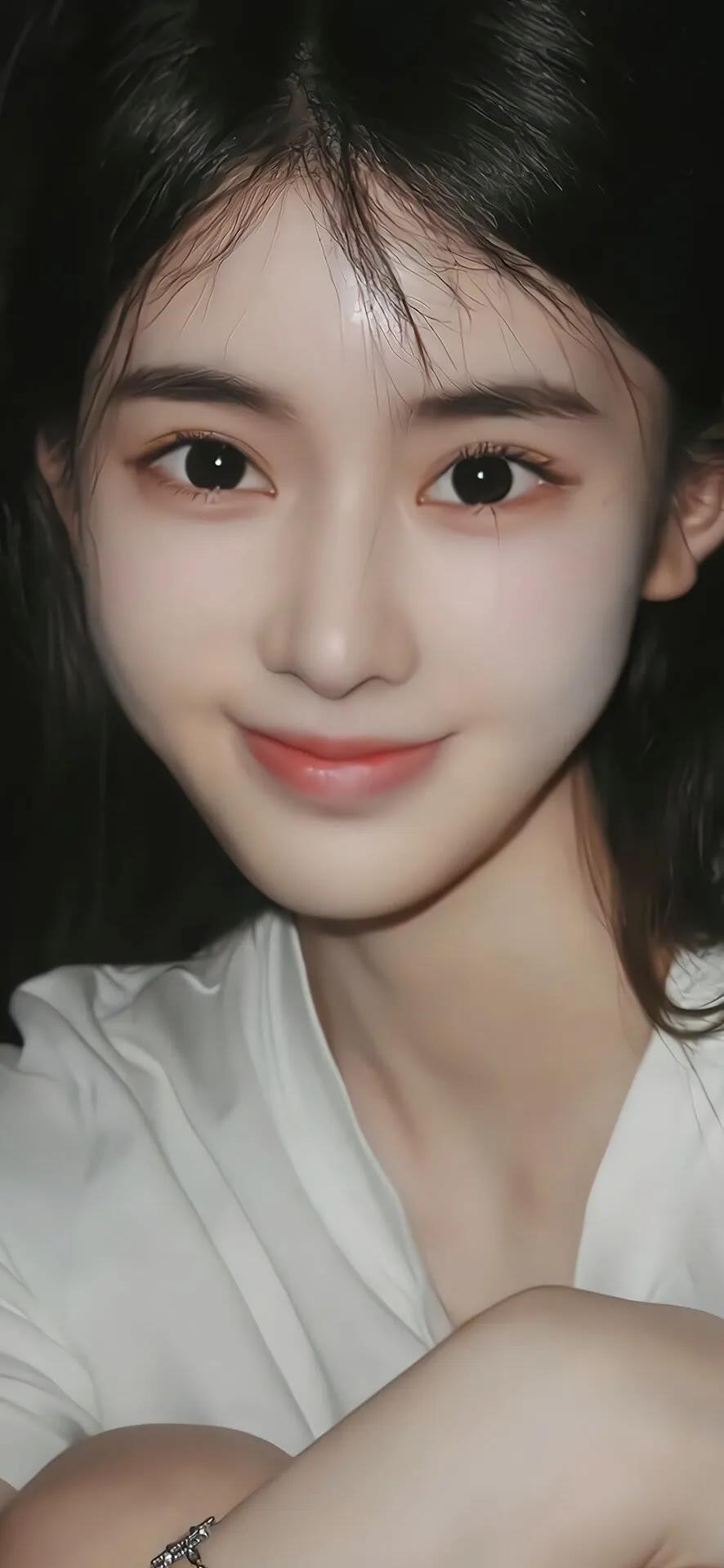 00后容颜完全碾压90、80后，美貌属于她们