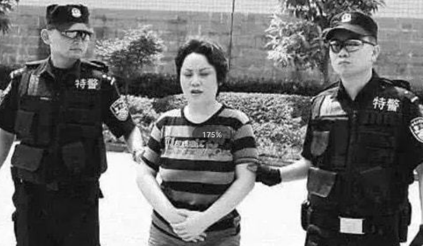 当代“武则天”谢才萍：黑帮女老大，同时包养16名男子，只为享乐