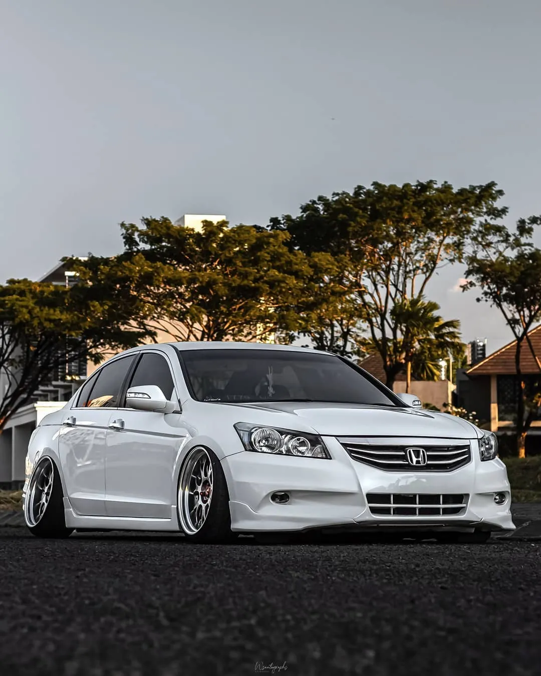 八代雅阁改装鉴赏