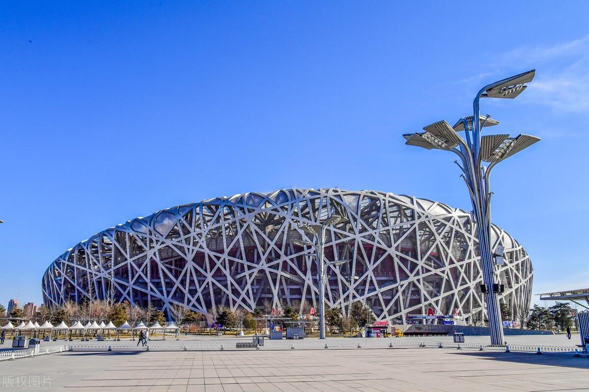 国内最热门的10大旅游城市，北京上海受游客热棒，昆明重庆没上榜