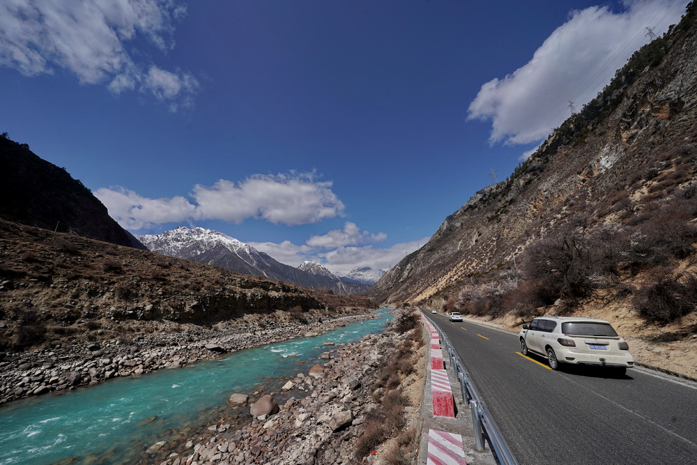 又到自驾西藏季节：看看我总结的高原行小常识，总有一条对你有用