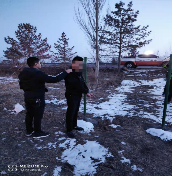 靖边公安破获两起偷逃高速通行费案
