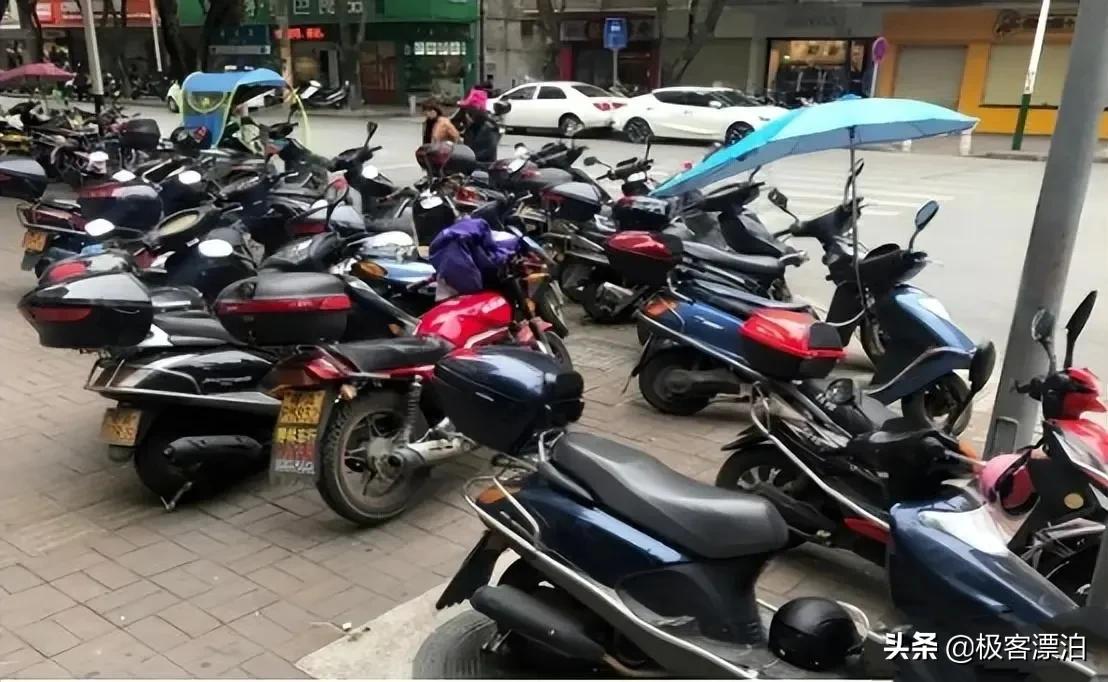 8月1日摩托车、电摩或迎“3大禁止”，违者罚款扣车、吊销驾照￼