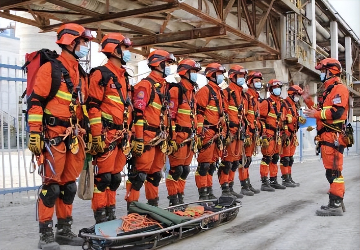 四个“就业王牌”专业，毕业直接入国企，发展前景好，待遇也高