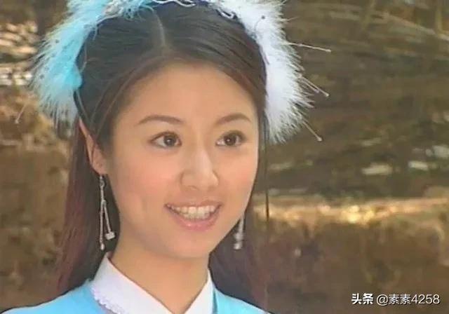 年轻时的林心如，灵气逼人，像画里走出来一样