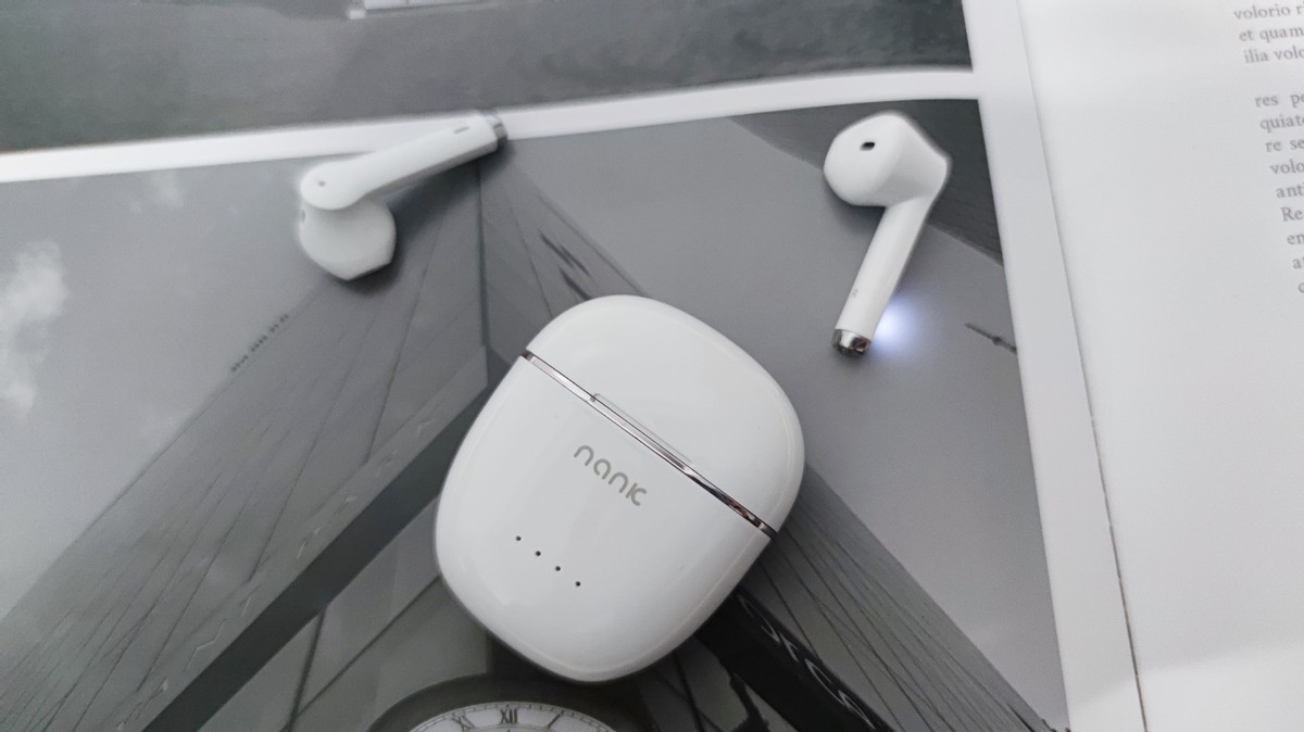 搭载高通5.2芯片，南卡Lite pro 2高颜值、低延迟，既能文又能武