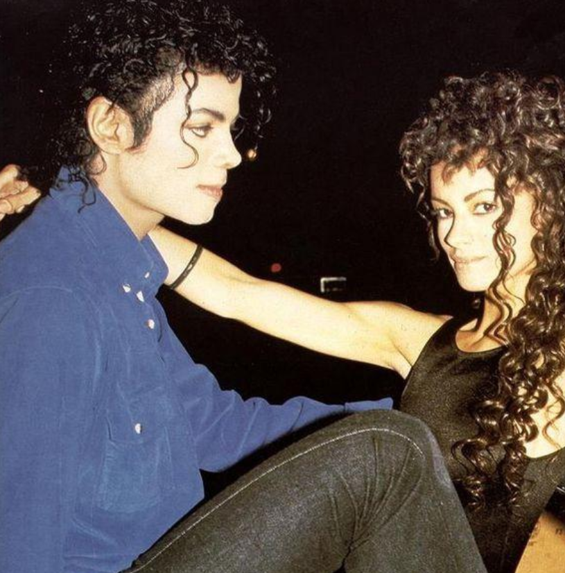 能够和迈克尔再次一起工作让塔汀娜非常的激动,这次她将当着无数粉丝