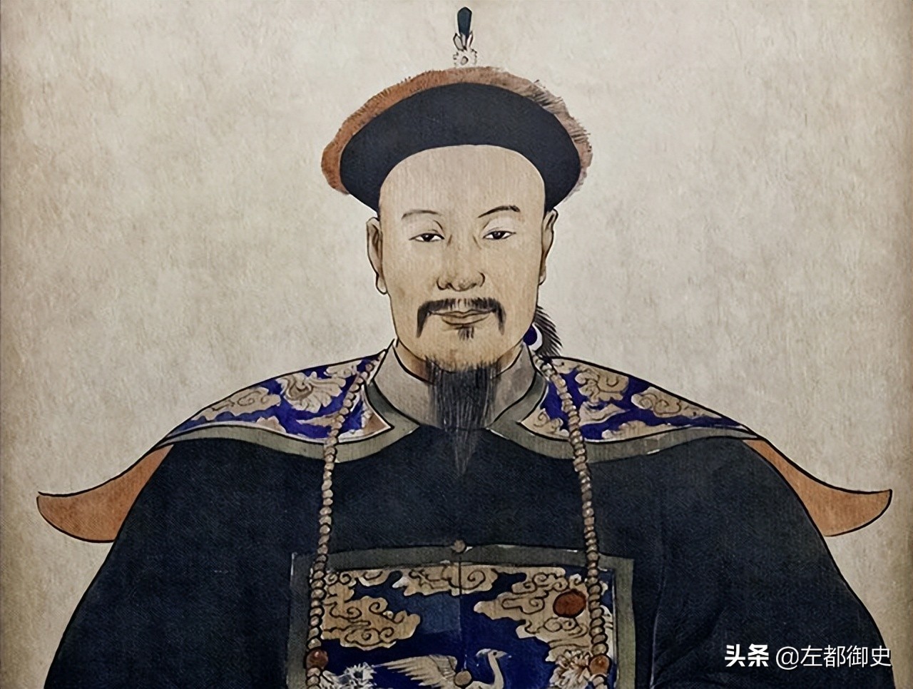 曹家被抄和站错队没有关系，是康熙太放纵，雍正没有理由继续惯着