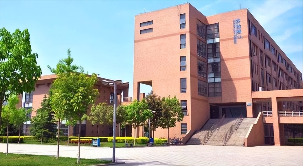 2022陕西高校排名“大洗牌”：陕西师大创新高，长安大学很亮眼