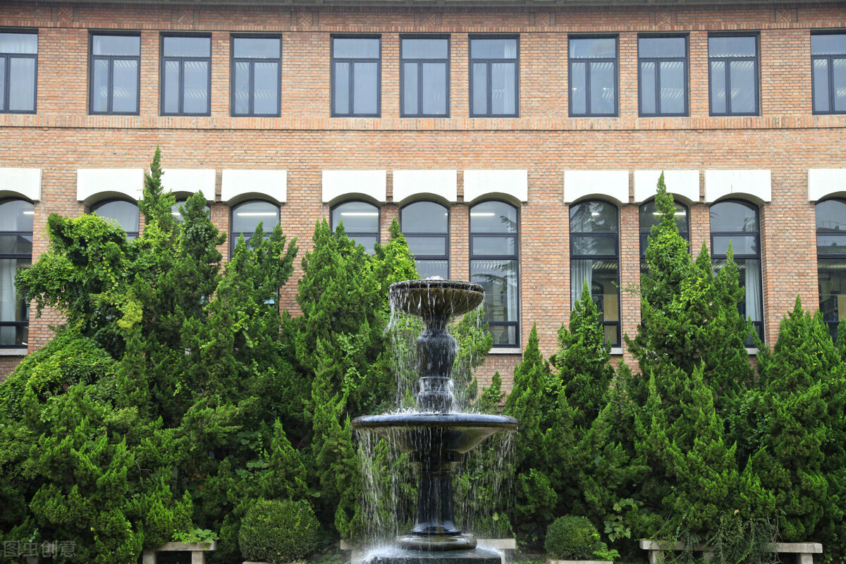 「研究生福利」考研高校最美图书馆！为了电影院拼了