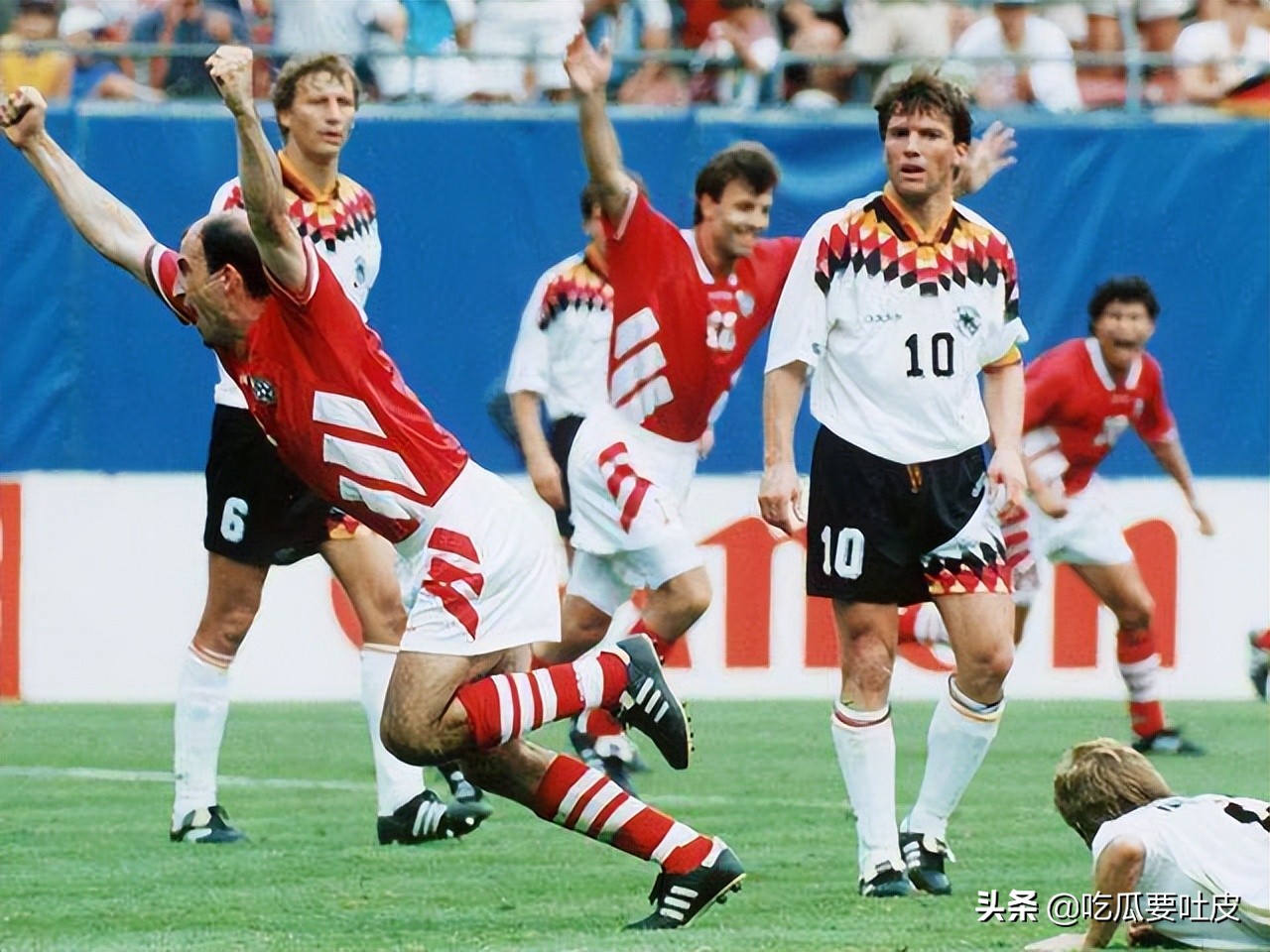 94世界杯斯托伊奇科夫任意球(1994年世界杯1/4决赛，保加利亚黑马奇迹，卫冕冠军含恨出局)