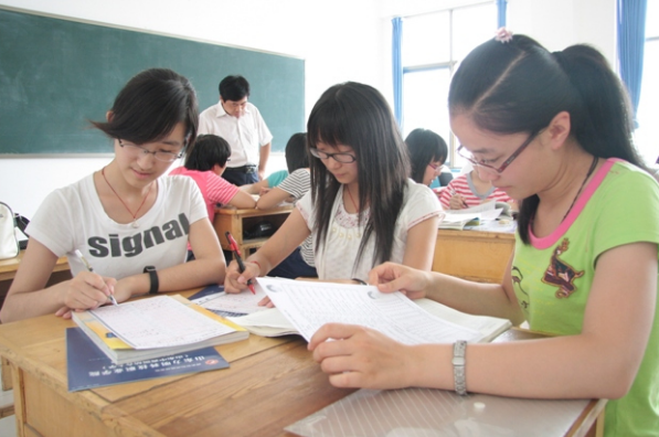 国内高校专业排名出炉，北大雄踞一方，哈工大成为最大“黑马”