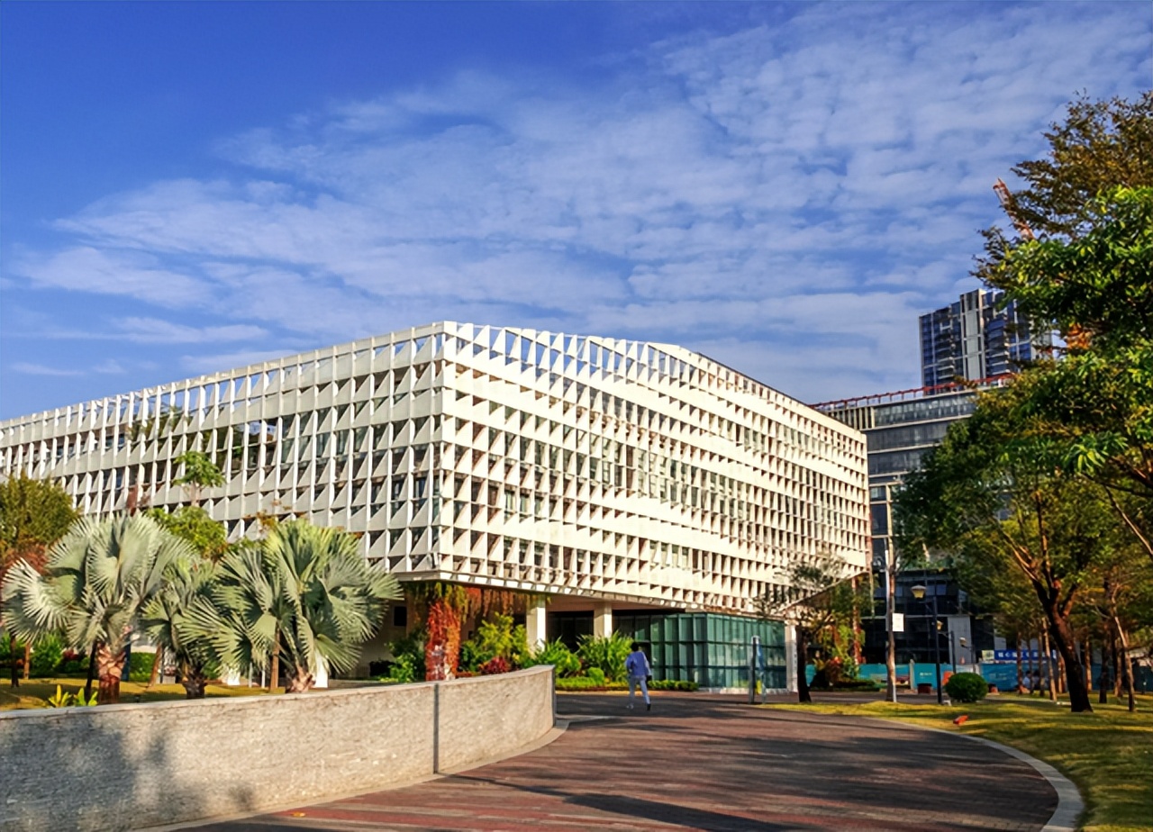 “双一流”大学最新排名，清华第二，交大第三，第一花落谁家？