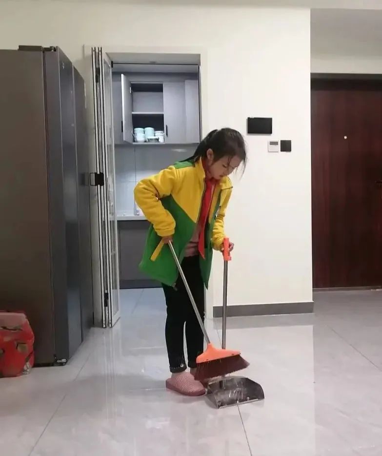 家庭小能手 劳动来创造｜双流区实验小学外国语学校践行劳动教育
