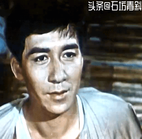 康泰用生命在演戏，到部队体验生活读烈士的诗句，妻子形象成谜