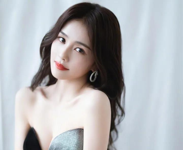 谁说女星素颜定翻车？这5位，不用化妆，素颜照常养眼，美如仙女