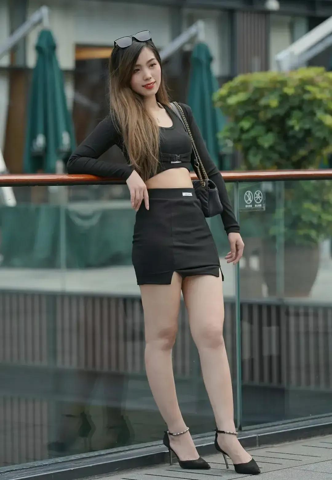 精美黑色服饰穿搭的美女 街拍美图合集