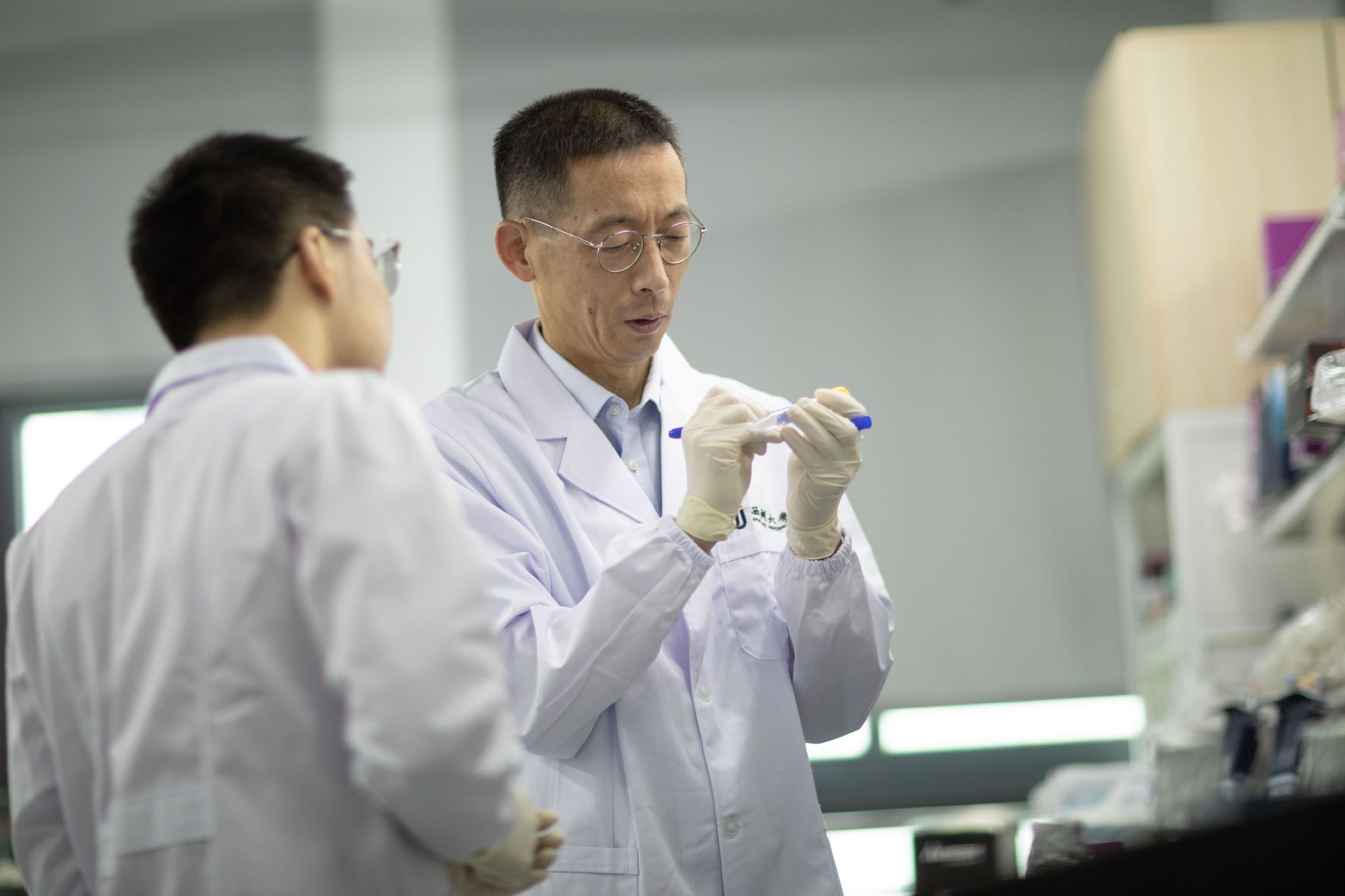 清华口碑直线下降，施一公辞职创校：清华70%的高考状元都去哪了?