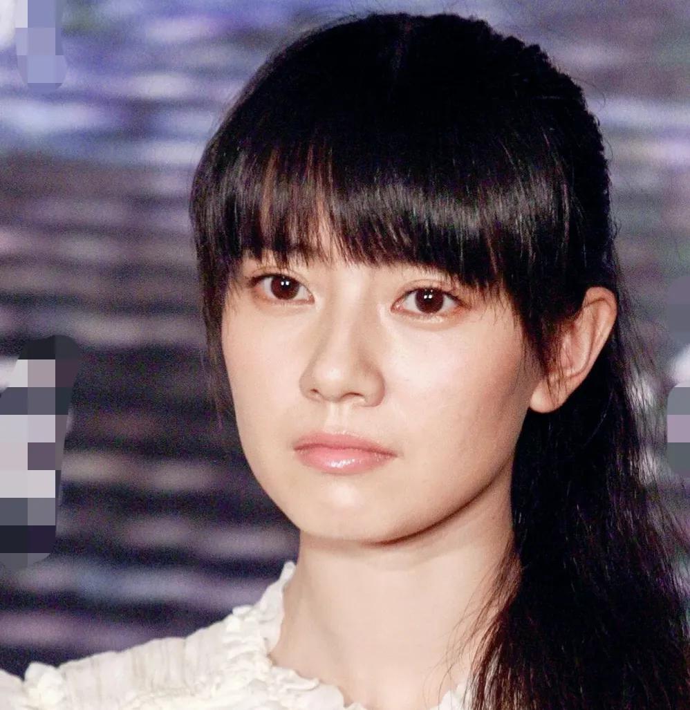 谁说女星素颜定翻车？这5位，不用化妆，素颜照常养眼，美如仙女