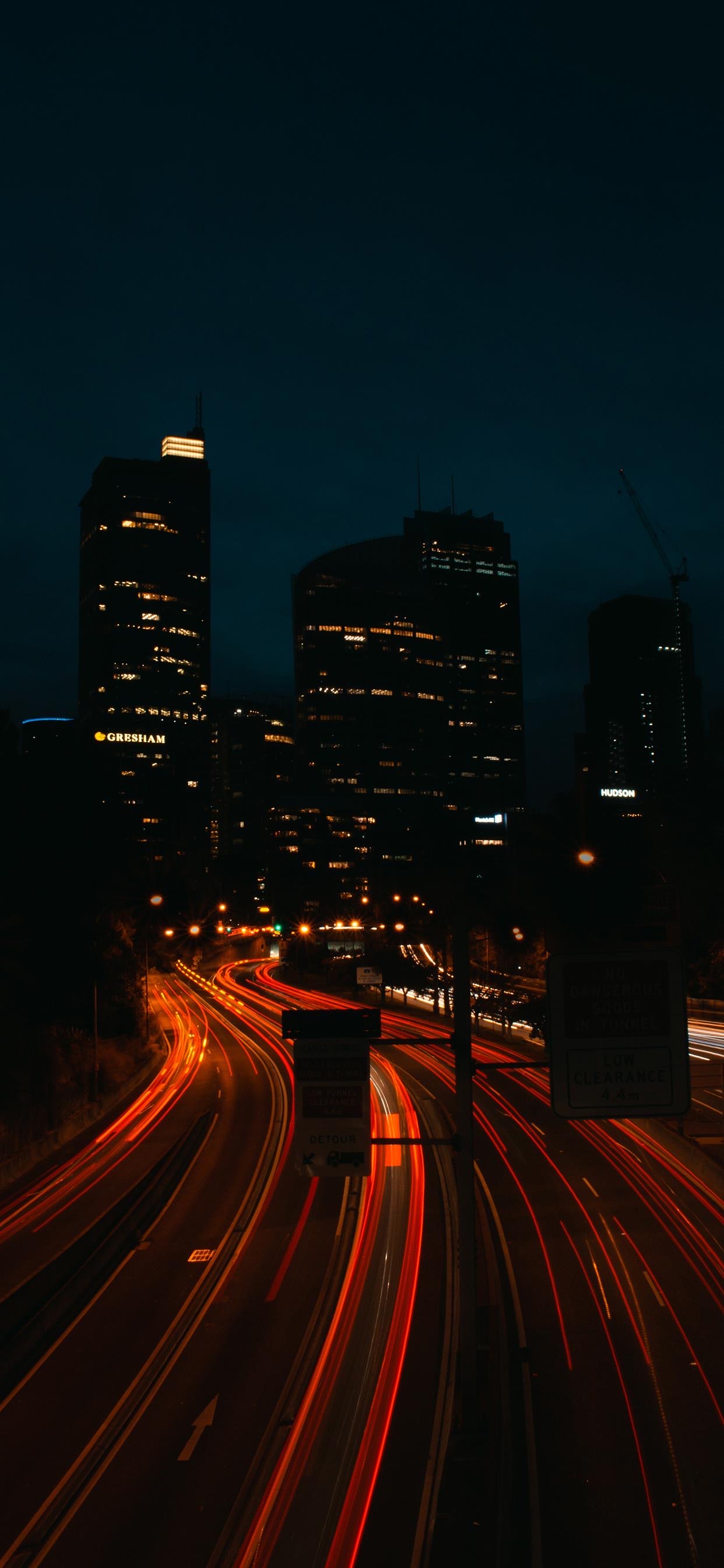 城市夜景壁纸｜整个城市发着光，温暖每个角落夜归的人