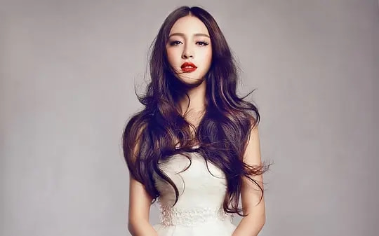 “古装神颜”甘婷婷：被誉为“最美潘金莲”，如今36岁依然单身