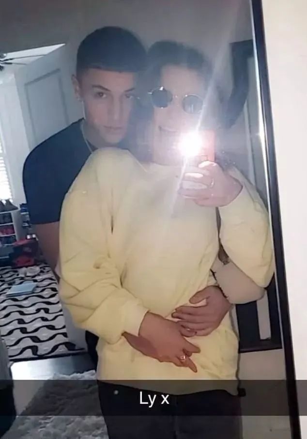 18岁看起来像38岁，满满灵气红遍全球的童星，这就到了颜值的尽头