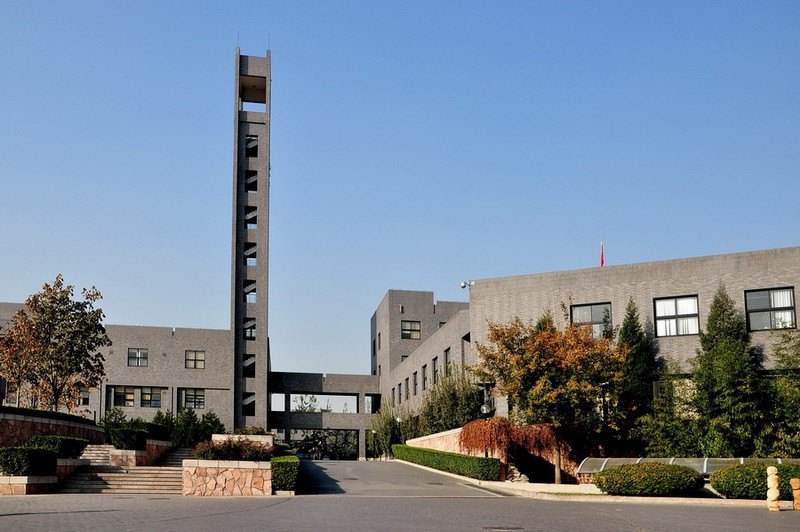 中央美术学院是几本（中央美术学院本科预计14日至18日报名）