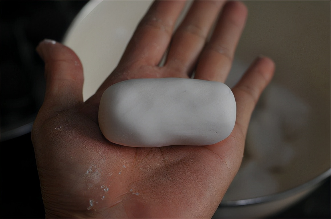 冬天吃红薯不如糕，1买就是10斤，不煮也不烤，一口一个超解馋