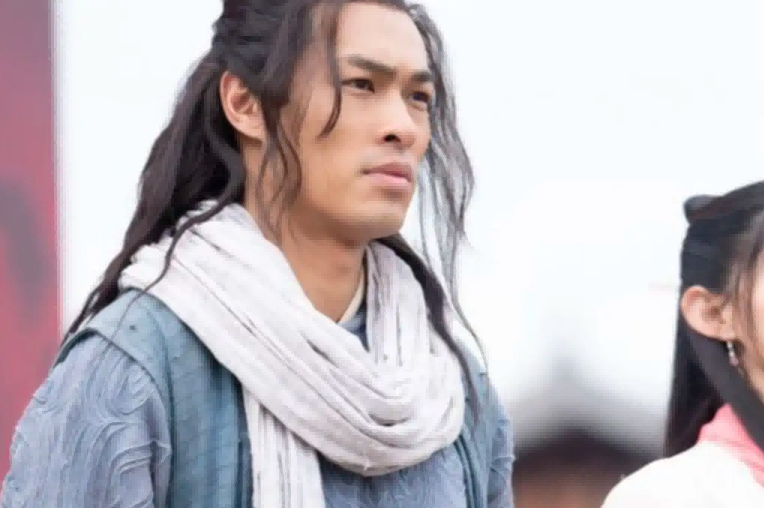 “含胸驼背”别硬演古偶，所谓“玉面小郎君”，还得看这9位明星