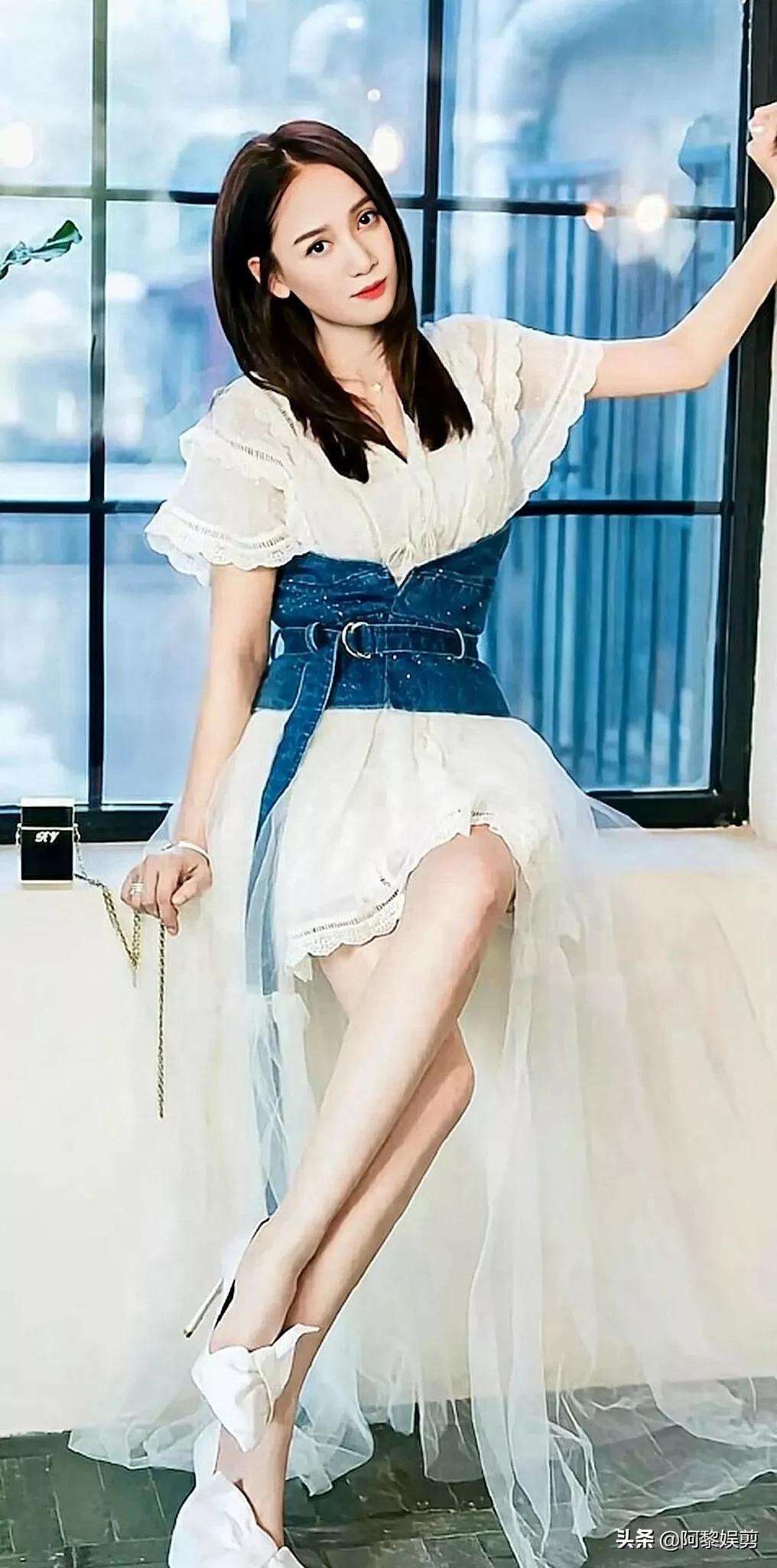 陈乔恩肤白貌美，好有气质