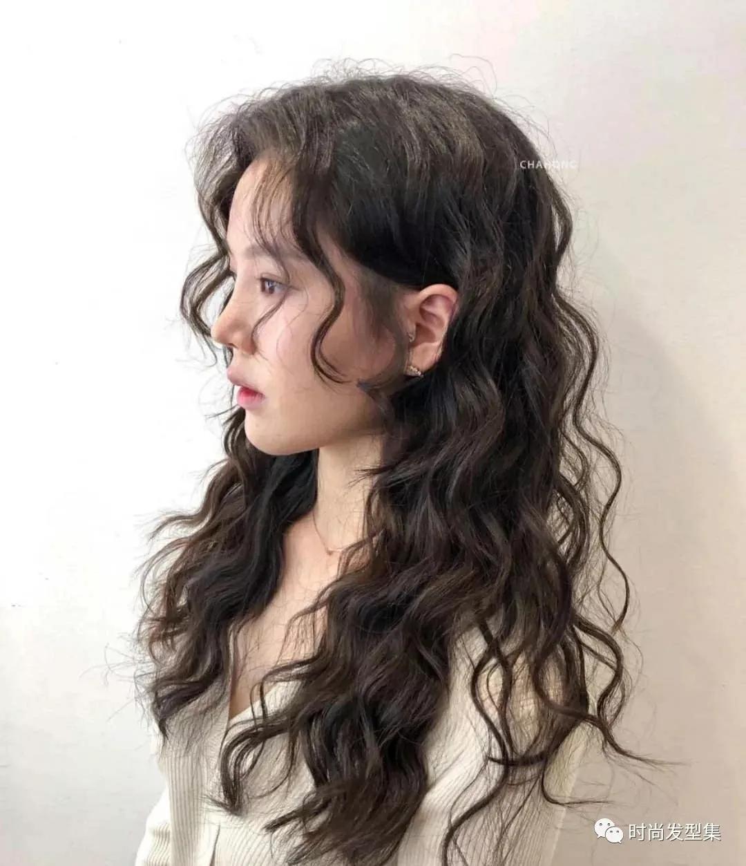 "绵羊烫"适合发量少的女生