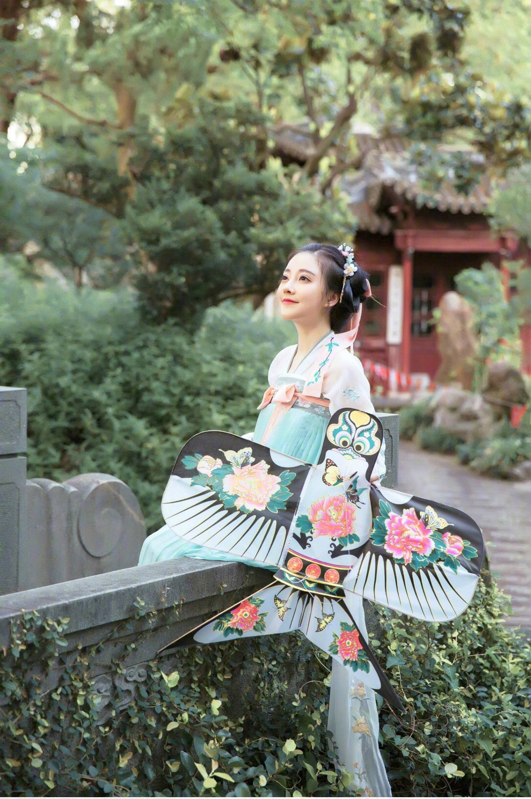 冯提莫古风照合集，既是歌中精灵也是百变女王