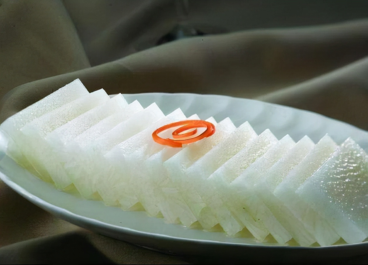 白萝卜营养高，医生提醒：这3类人最好别凑热闹，别弄巧成拙