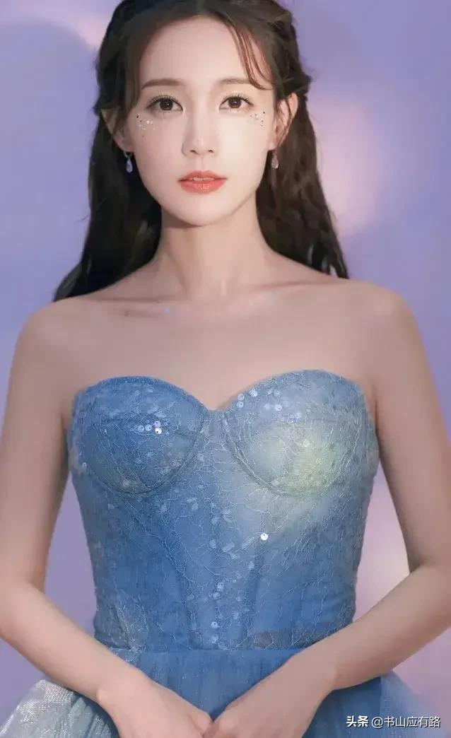 李一桐：长相甜美、清纯靓丽的90后小花旦