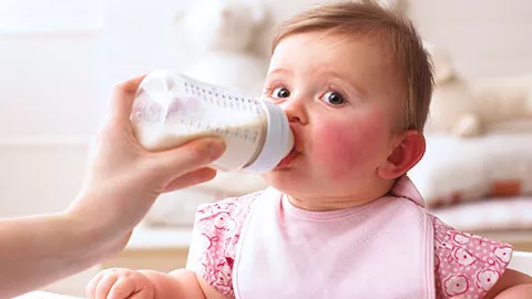 初生婴儿奶粉排行榜（好评率最高的十款宝宝奶粉）