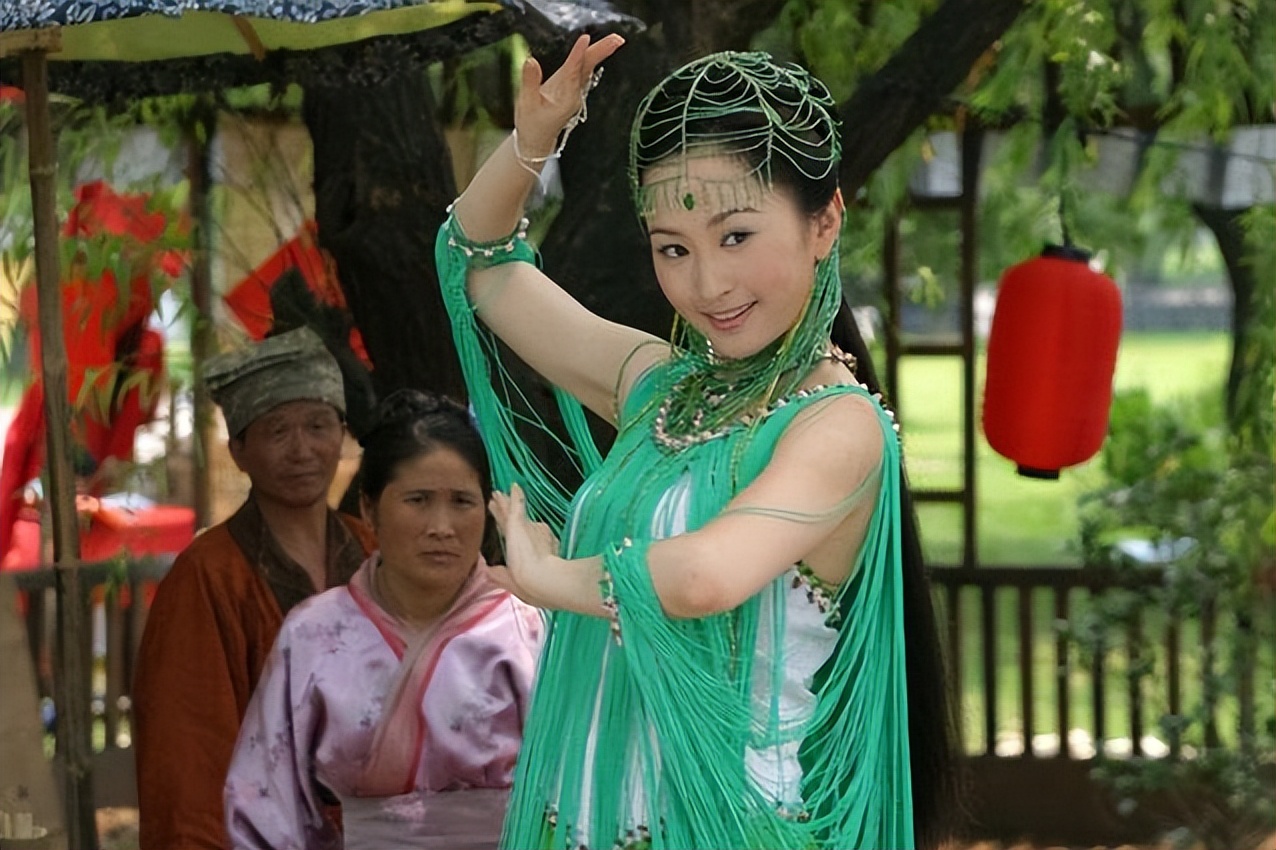 事业正红却早早退圈，这9位女星个个有辨识度，却成沧海遗珠