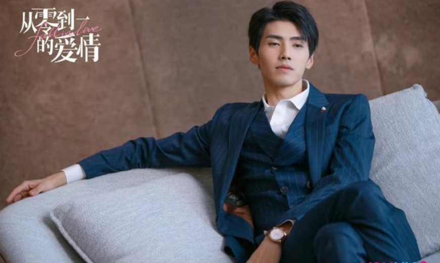 肖凯中用四个发型工作，“宜古宜今”辨识度高，你喜欢哪一款呢？